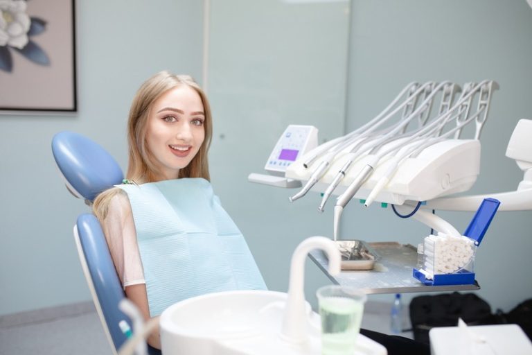 Advantages of Choosing Invisalign for Orthodontic Treatment Fixing misaligned teeth has never been more convenient. With various orthodontic treatment options available, deciding which path to take can be daunting. Traditional braces have long been the go