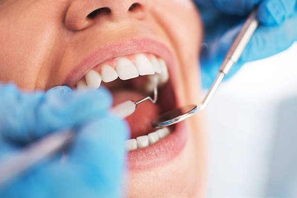 How to Choose the Right Family Dentist for Your Loved Ones